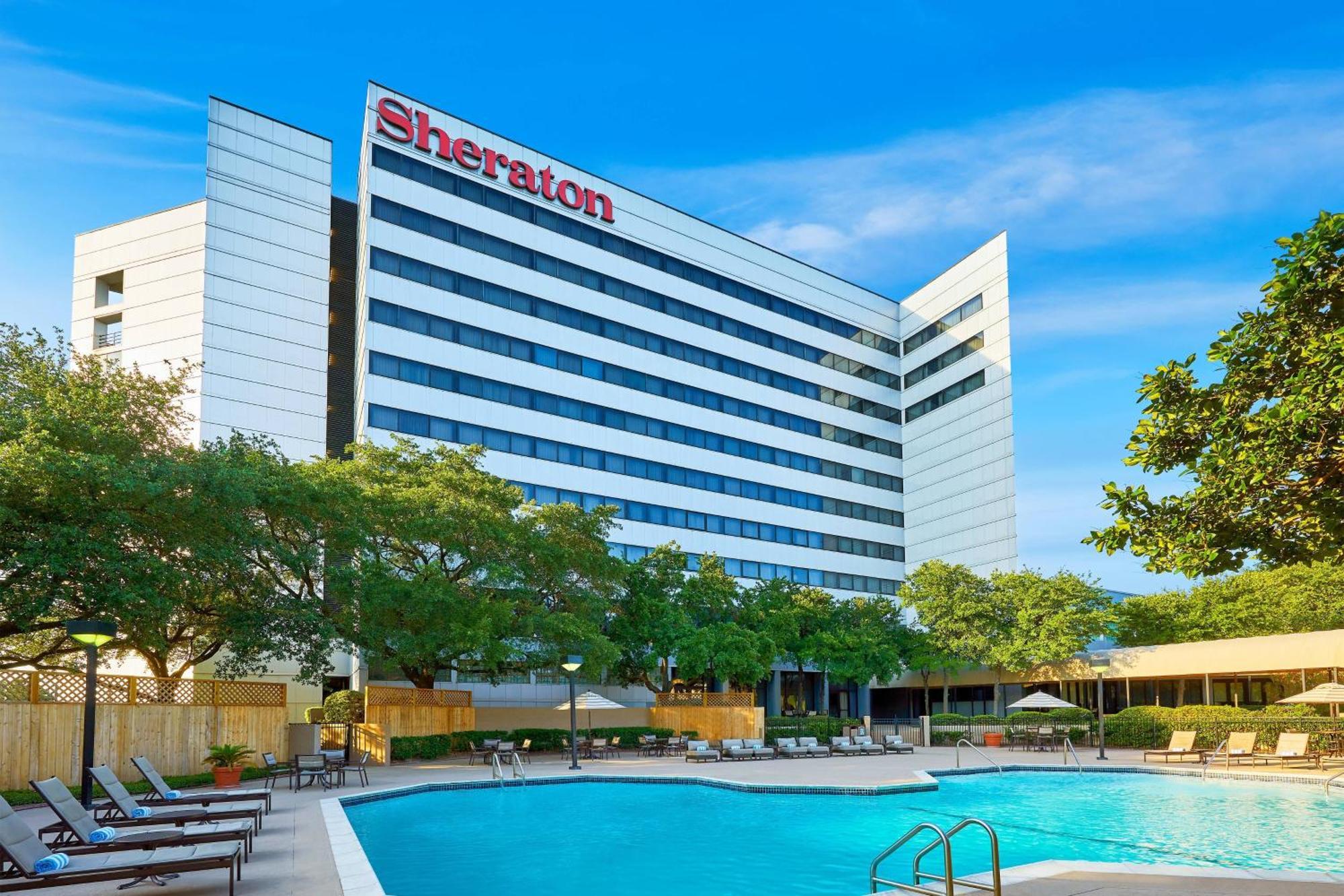 Hotel Sheraton North Houston At George Bush Intercontinental Esterno foto